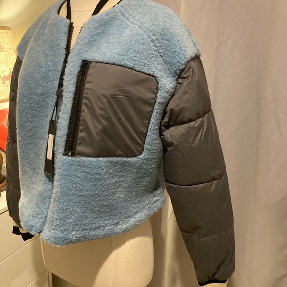 YOKIE  Women's Blue and Gray Jacket Size L - Picture 2 of 8